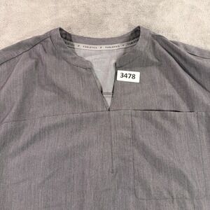 Fabletics Scrub Top Womens XL Gray Split Neck Short Sleeve TS2253850-0124-17060